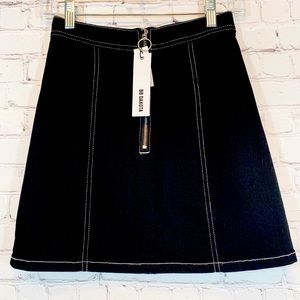 BB Dakota Black mini skirt